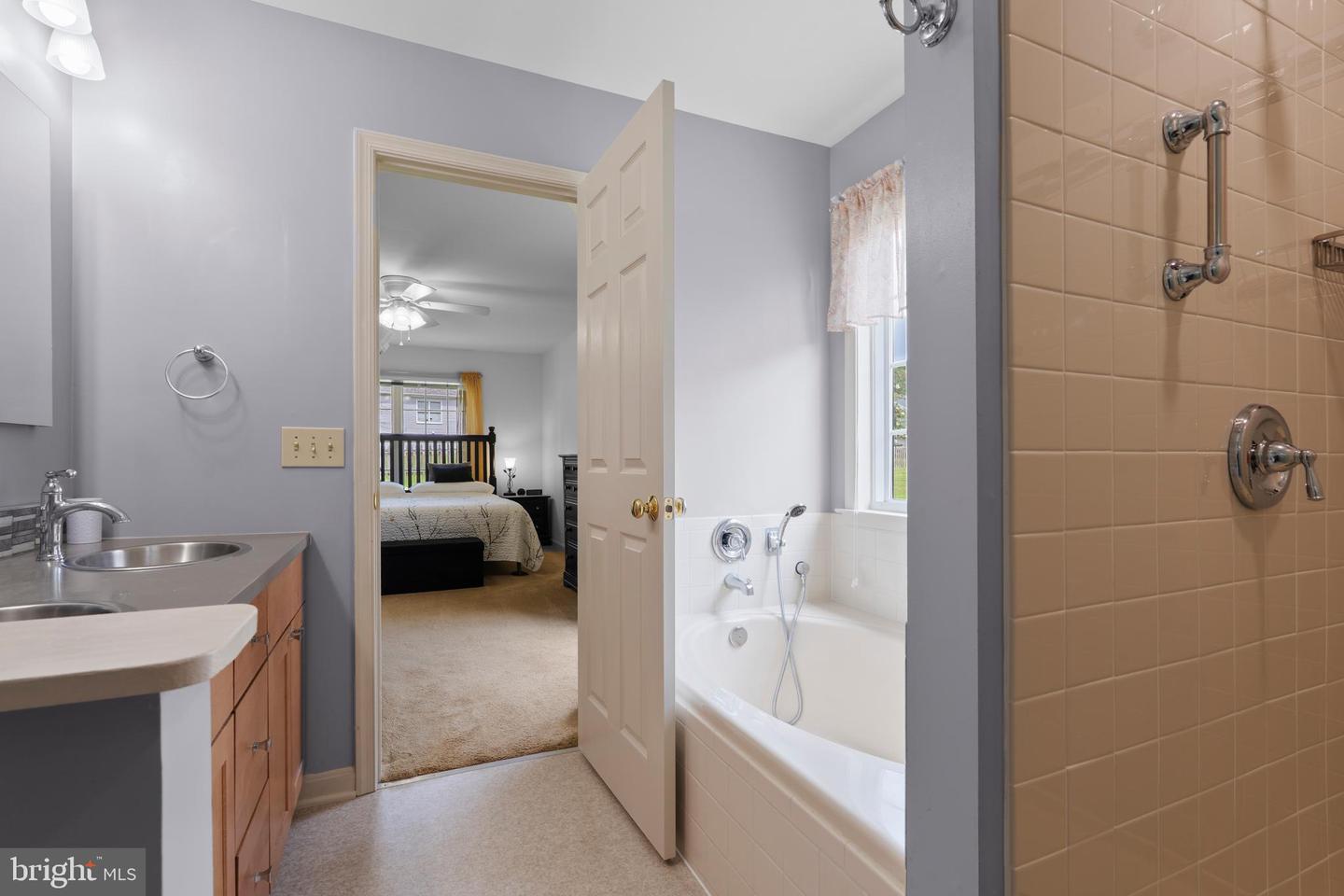 6819 VIOLET DR, FREDERICKSBURG, Virginia 22407, 3 Bedrooms Bedrooms, ,2 BathroomsBathrooms,Residential,For sale,6819 VIOLET DR,VASP2034966 MLS # VASP2034966