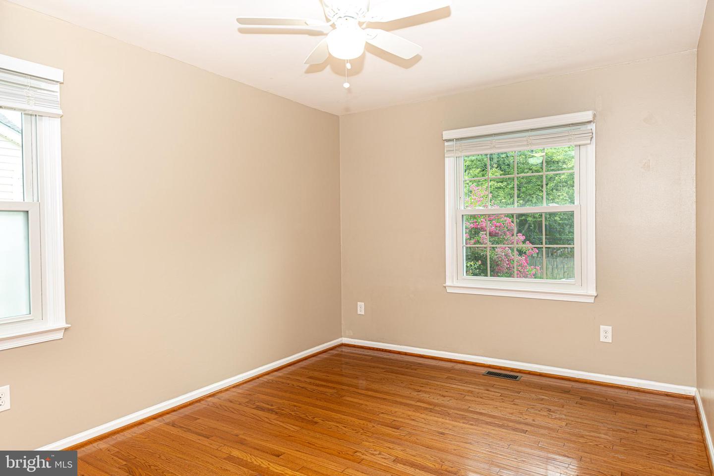 9626 SHIPWRIGHT DR, BURKE, Virginia 22015, 4 Bedrooms Bedrooms, ,2 BathroomsBathrooms,Residential,For sale,9626 SHIPWRIGHT DR,VAFX2257836 MLS # VAFX2257836