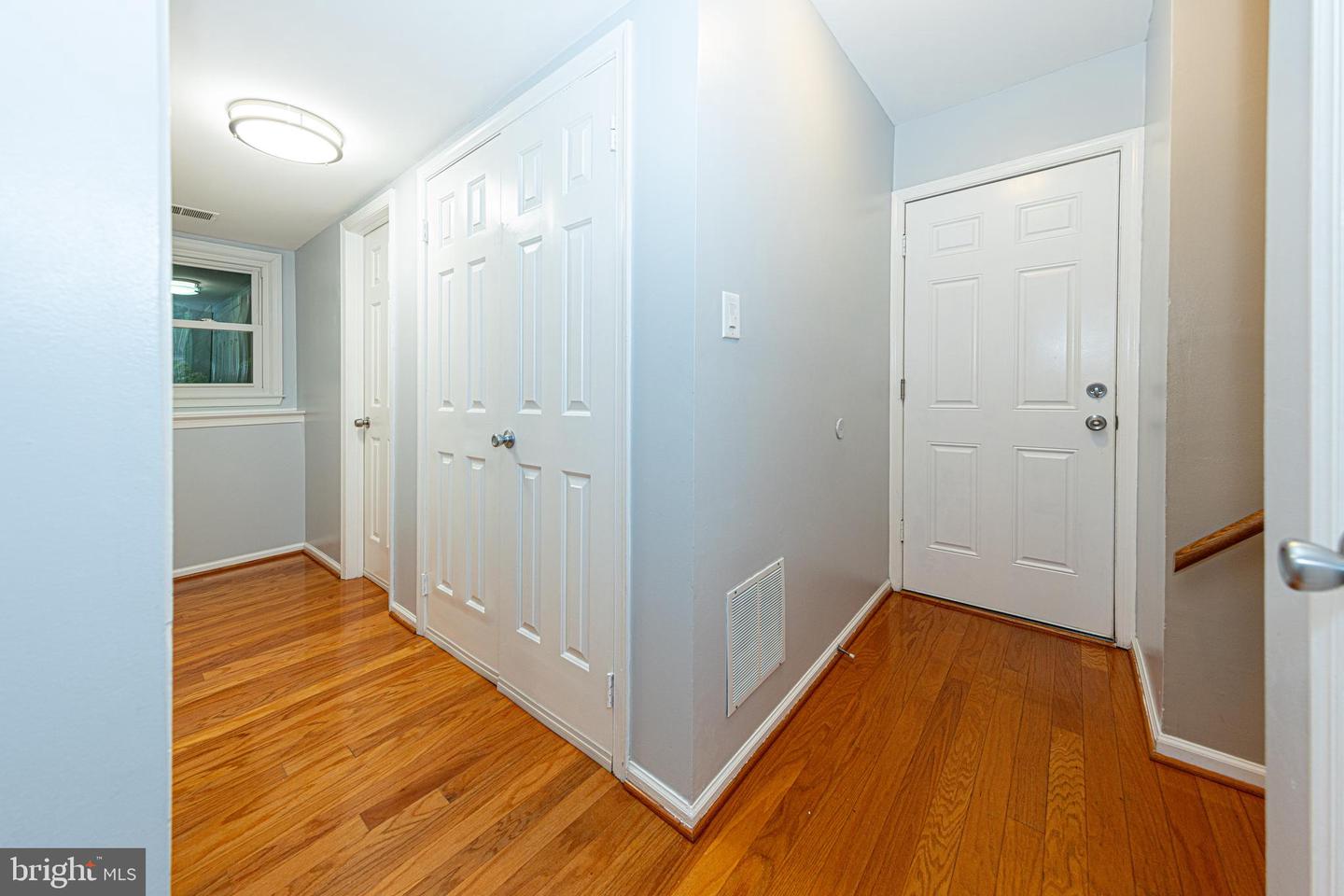 9626 SHIPWRIGHT DR, BURKE, Virginia 22015, 4 Bedrooms Bedrooms, ,2 BathroomsBathrooms,Residential,For sale,9626 SHIPWRIGHT DR,VAFX2257836 MLS # VAFX2257836