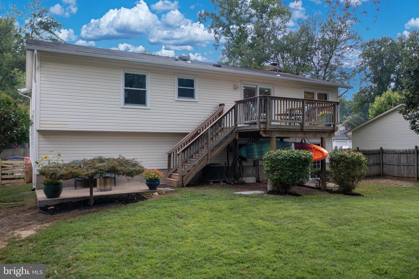 9626 SHIPWRIGHT DR, BURKE, Virginia 22015, 4 Bedrooms Bedrooms, ,2 BathroomsBathrooms,Residential,For sale,9626 SHIPWRIGHT DR,VAFX2257836 MLS # VAFX2257836