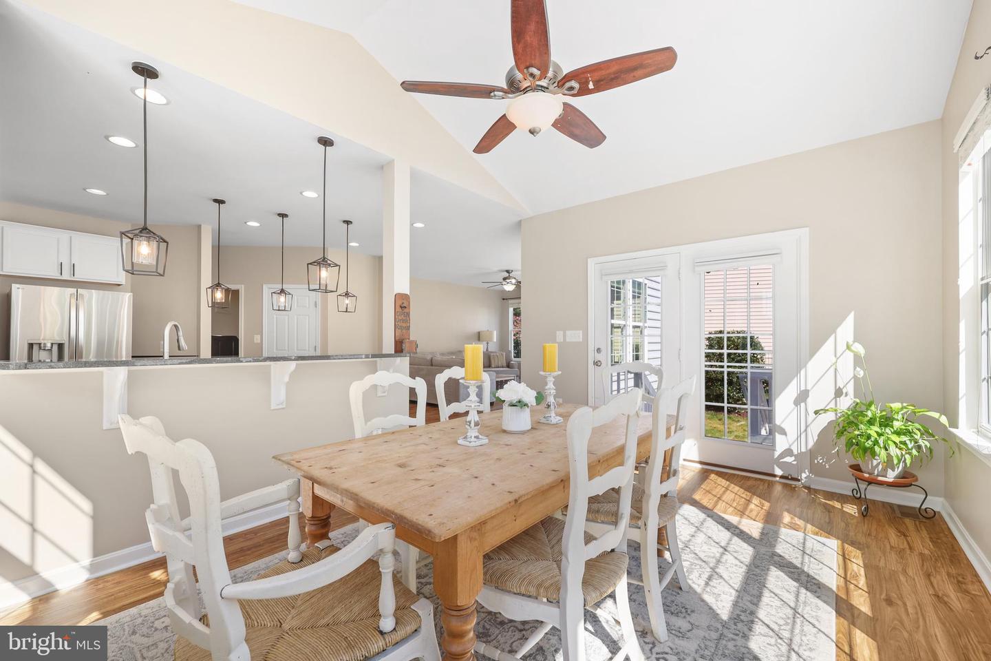 35550 SAINT JAMES, ROUND HILL, Virginia 20141, 5 Bedrooms Bedrooms, ,3 BathroomsBathrooms,Residential,For sale,35550 SAINT JAMES,VALO2103316 MLS # VALO2103316