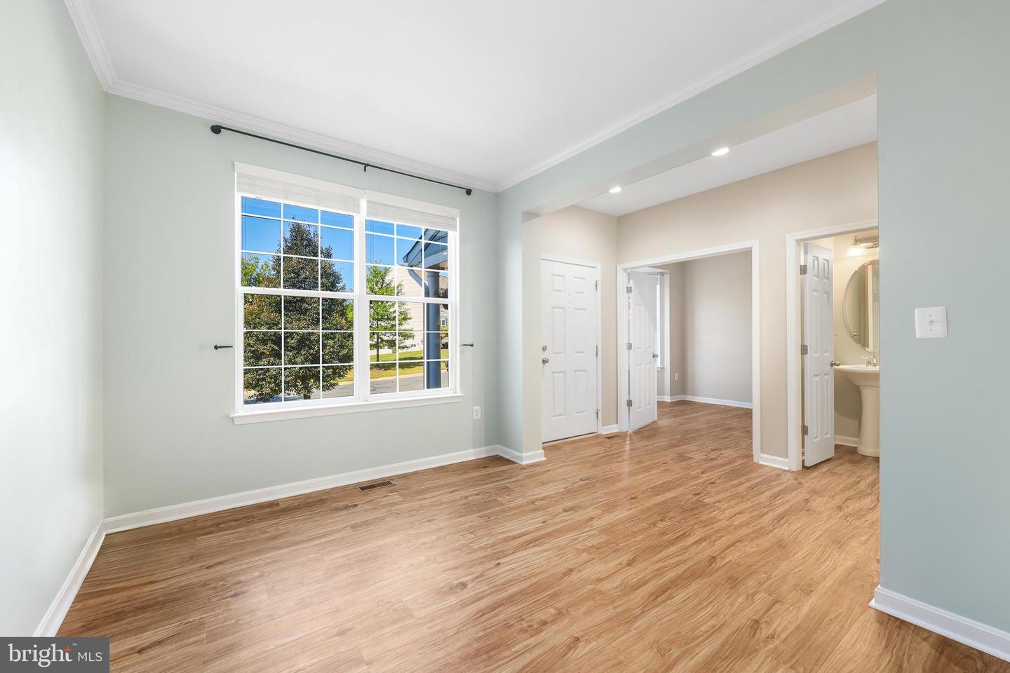 35550 SAINT JAMES, ROUND HILL, Virginia 20141, 5 Bedrooms Bedrooms, ,3 BathroomsBathrooms,Residential,For sale,35550 SAINT JAMES,VALO2103316 MLS # VALO2103316