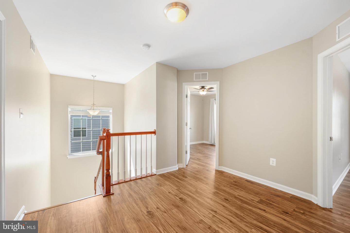 35550 SAINT JAMES, ROUND HILL, Virginia 20141, 5 Bedrooms Bedrooms, ,3 BathroomsBathrooms,Residential,For sale,35550 SAINT JAMES,VALO2103316 MLS # VALO2103316