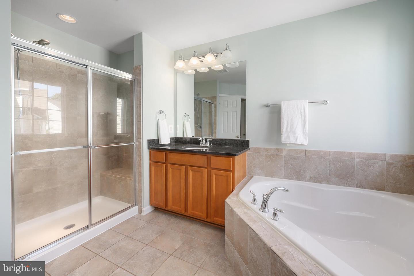 35550 SAINT JAMES, ROUND HILL, Virginia 20141, 5 Bedrooms Bedrooms, ,3 BathroomsBathrooms,Residential,For sale,35550 SAINT JAMES,VALO2103316 MLS # VALO2103316