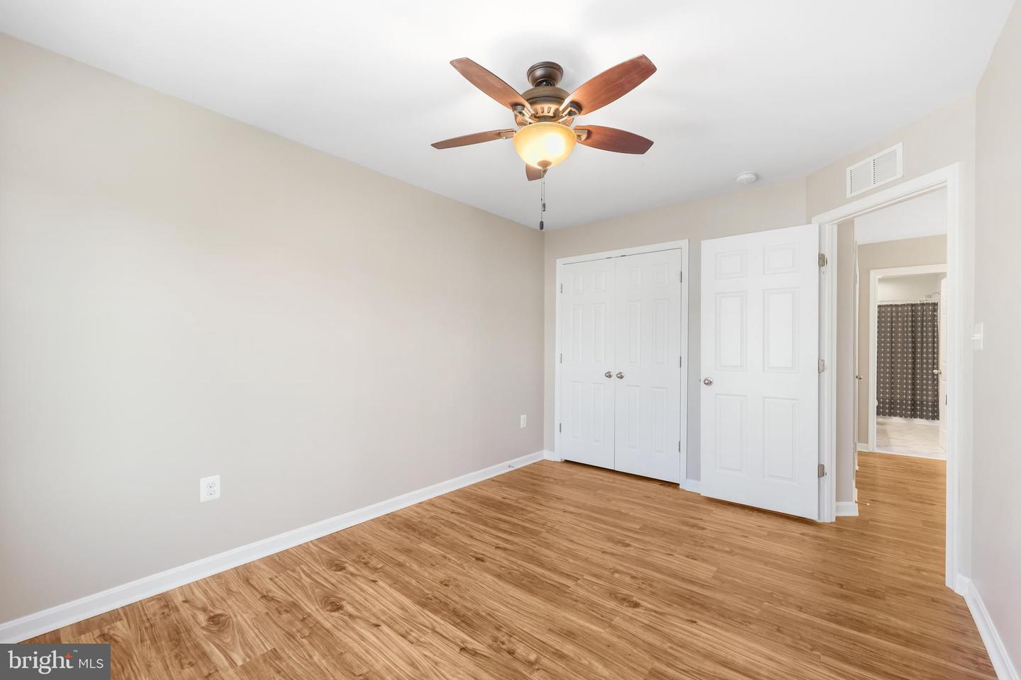 35550 SAINT JAMES, ROUND HILL, Virginia 20141, 5 Bedrooms Bedrooms, ,3 BathroomsBathrooms,Residential,For sale,35550 SAINT JAMES,VALO2103316 MLS # VALO2103316