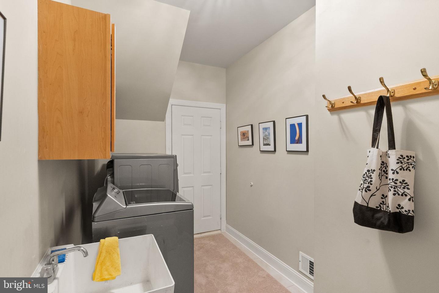 1108 ARBOROAK PL, HERNDON, Virginia 20170, 4 Bedrooms Bedrooms, ,4 BathroomsBathrooms,Residential,For sale,1108 ARBOROAK PL,VAFX2258176 MLS # VAFX2258176