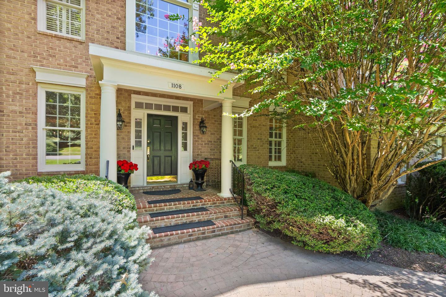 1108 ARBOROAK PL, HERNDON, Virginia 20170, 4 Bedrooms Bedrooms, ,4 BathroomsBathrooms,Residential,For sale,1108 ARBOROAK PL,VAFX2258176 MLS # VAFX2258176