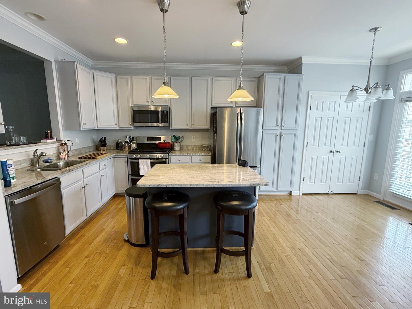 12912 LEATHERWOOD LN, WOODBRIDGE, Virginia 22192, 3 Bedrooms Bedrooms, 9 Rooms Rooms,2 BathroomsBathrooms,Residential,For sale,12912 LEATHERWOOD LN,VAPW2100342 MLS # VAPW2100342
