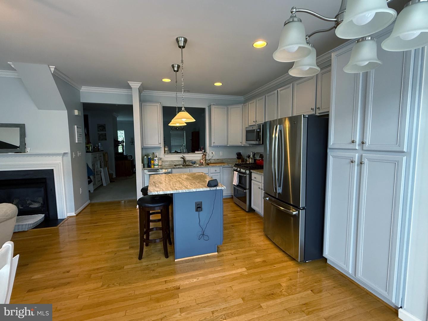 12912 LEATHERWOOD LN, WOODBRIDGE, Virginia 22192, 3 Bedrooms Bedrooms, 9 Rooms Rooms,2 BathroomsBathrooms,Residential,For sale,12912 LEATHERWOOD LN,VAPW2100342 MLS # VAPW2100342