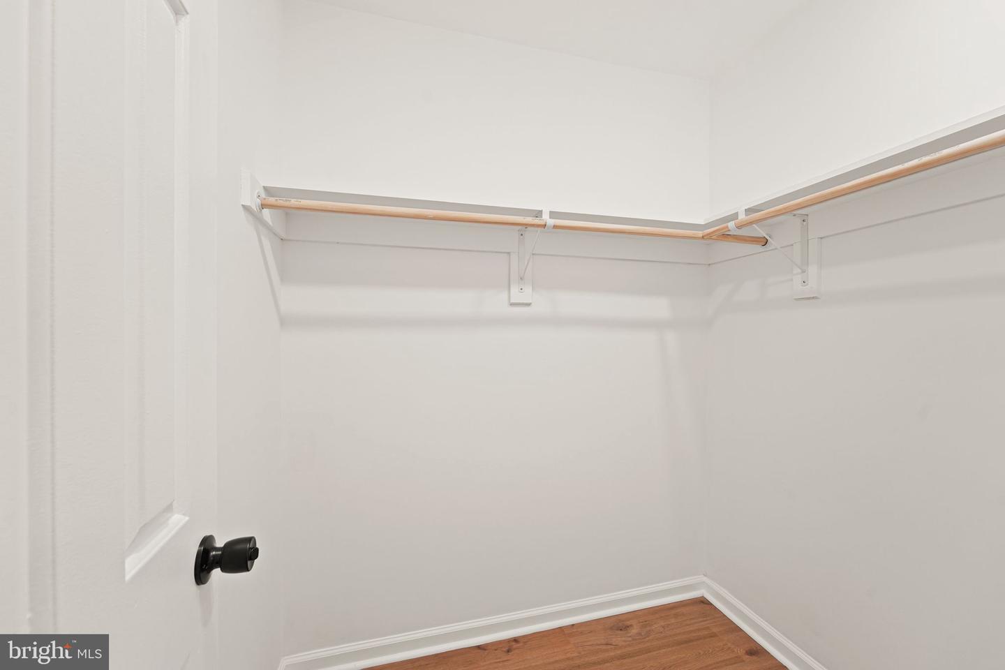 141 SENECA RIDGE DR, STERLING, Virginia 20164, 4 Bedrooms Bedrooms, ,3 BathroomsBathrooms,Residential,For sale,141 SENECA RIDGE DR,VALO2103486 MLS # VALO2103486