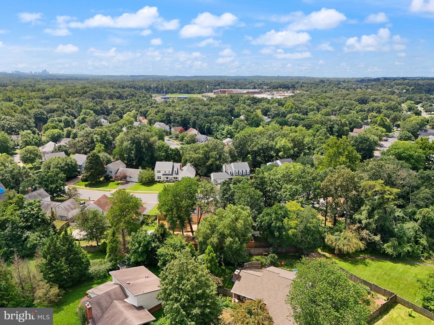141 SENECA RIDGE DR, STERLING, Virginia 20164, 4 Bedrooms Bedrooms, ,3 BathroomsBathrooms,Residential,For sale,141 SENECA RIDGE DR,VALO2103486 MLS # VALO2103486