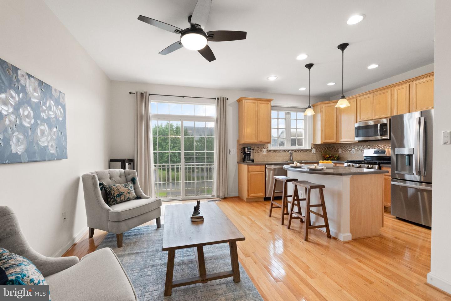11823 WHITWORTH CANNON LN, BRISTOW, Virginia 20136, 4 Bedrooms Bedrooms, ,3 BathroomsBathrooms,Residential,For sale,11823 WHITWORTH CANNON LN,VAPW2100386 MLS # VAPW2100386