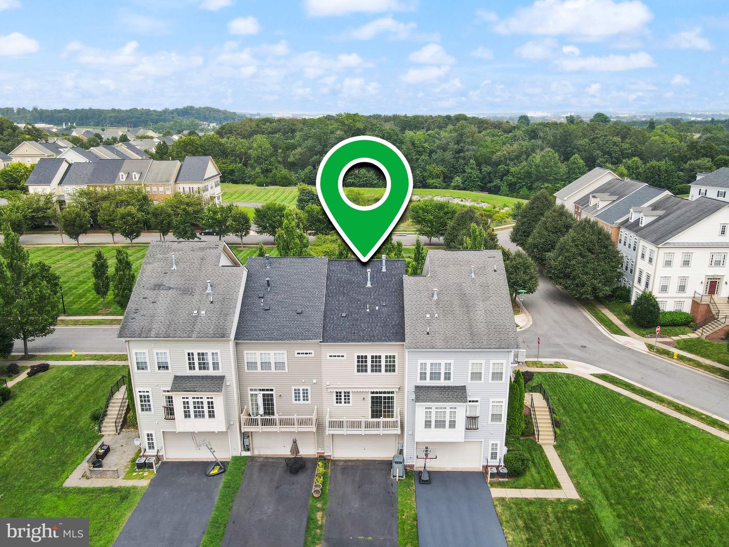 11823 WHITWORTH CANNON LN, BRISTOW, Virginia 20136, 4 Bedrooms Bedrooms, ,3 BathroomsBathrooms,Residential,For sale,11823 WHITWORTH CANNON LN,VAPW2100386 MLS # VAPW2100386