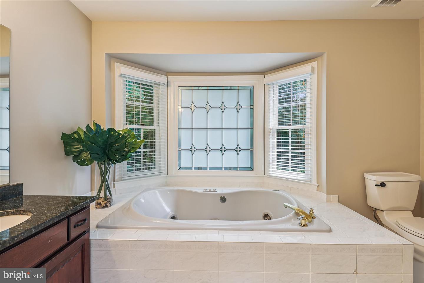 12178 BRECKNOCK ST, OAKTON, Virginia 22124, 4 Bedrooms Bedrooms, ,5 BathroomsBathrooms,Residential,For sale,12178 BRECKNOCK ST,VAFX2258574 MLS # VAFX2258574