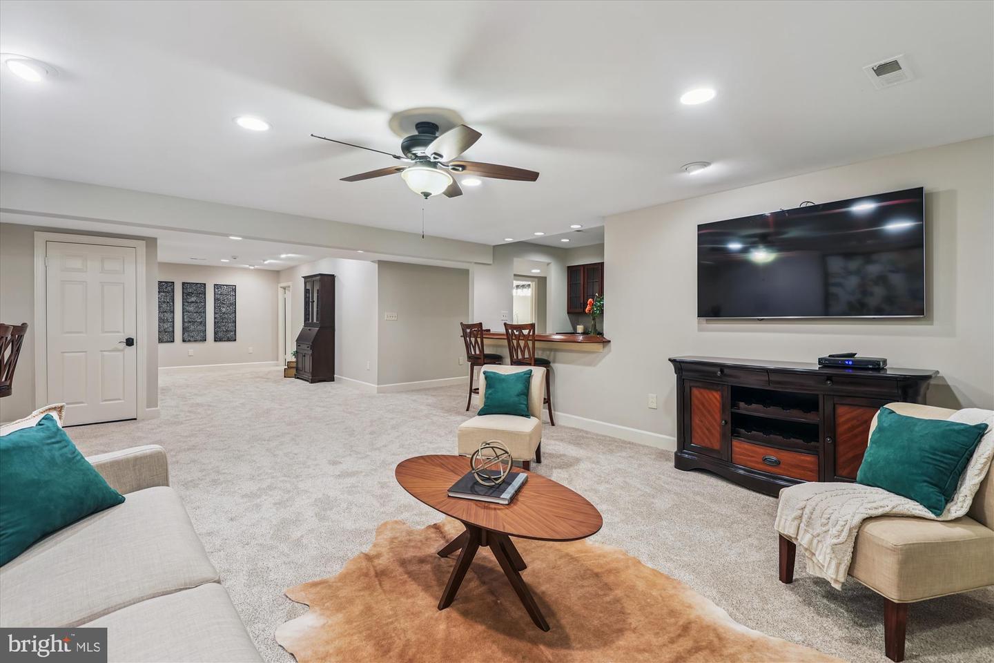 12178 BRECKNOCK ST, OAKTON, Virginia 22124, 4 Bedrooms Bedrooms, ,5 BathroomsBathrooms,Residential,For sale,12178 BRECKNOCK ST,VAFX2258574 MLS # VAFX2258574