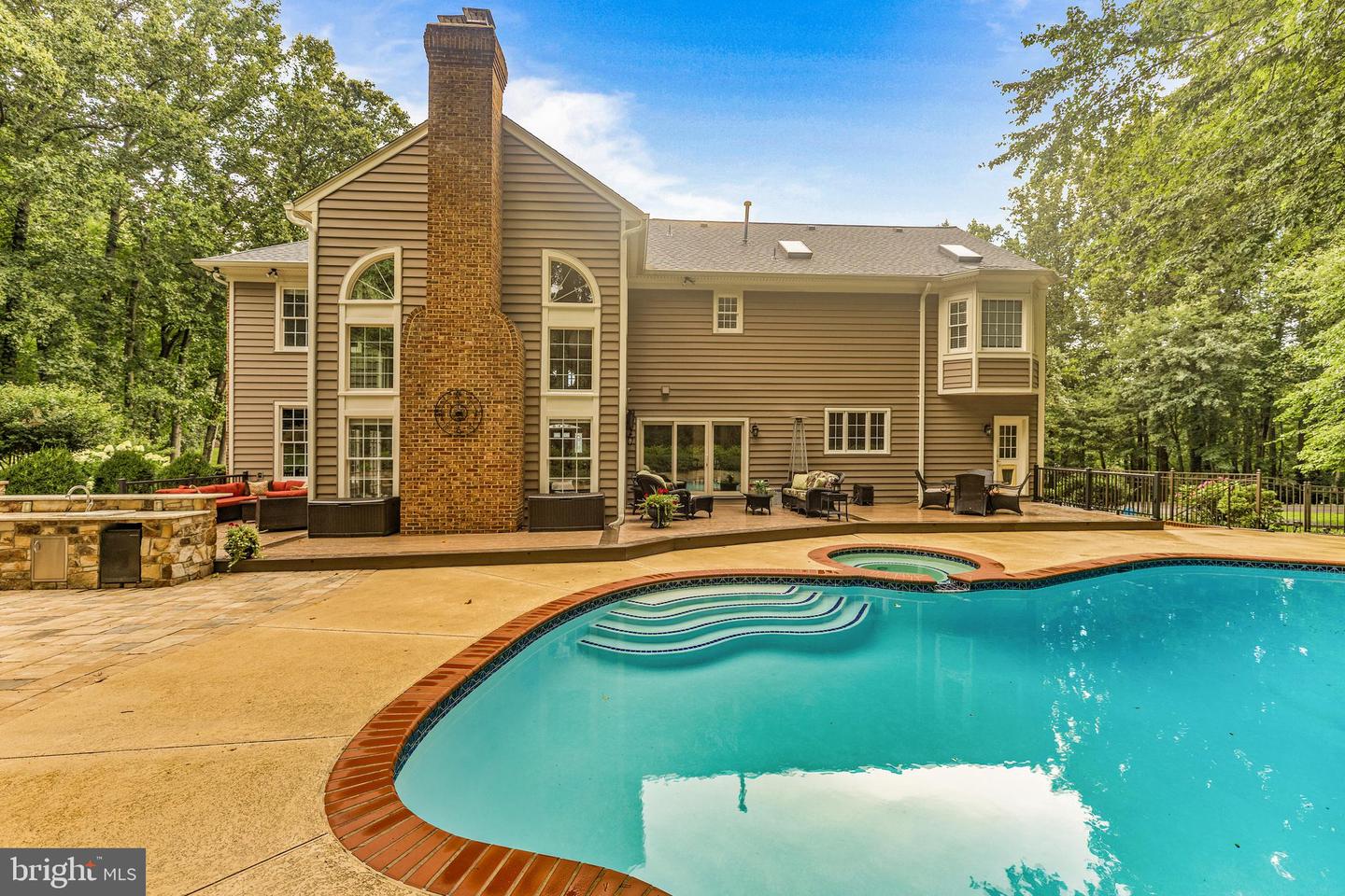 12178 BRECKNOCK ST, OAKTON, Virginia 22124, 4 Bedrooms Bedrooms, ,5 BathroomsBathrooms,Residential,For sale,12178 BRECKNOCK ST,VAFX2258574 MLS # VAFX2258574