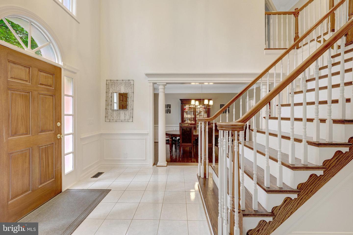 11412 GREEN MOOR, OAKTON, Virginia 22124, 4 Bedrooms Bedrooms, 15 Rooms Rooms,4 BathroomsBathrooms,Residential,For sale,11412 GREEN MOOR,VAFX2258676 MLS # VAFX2258676