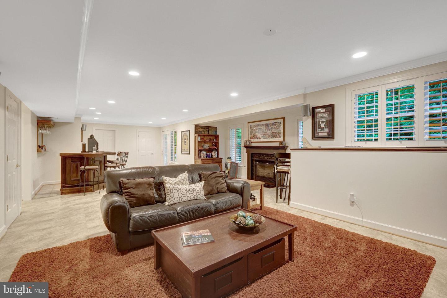11412 GREEN MOOR, OAKTON, Virginia 22124, 4 Bedrooms Bedrooms, 15 Rooms Rooms,4 BathroomsBathrooms,Residential,For sale,11412 GREEN MOOR,VAFX2258676 MLS # VAFX2258676