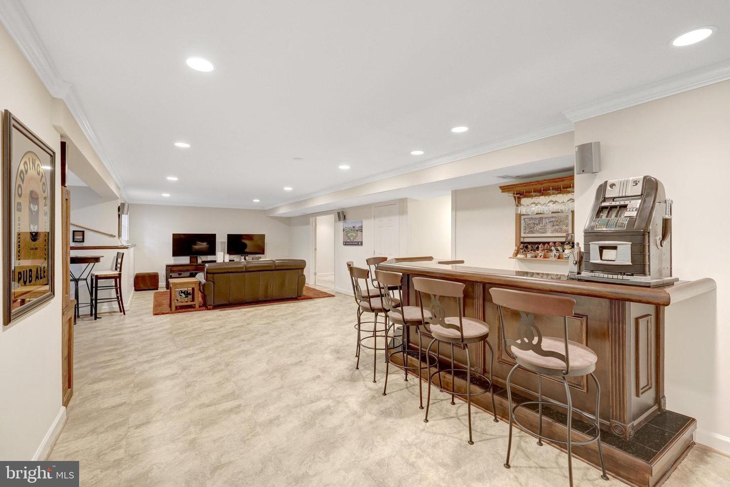 11412 GREEN MOOR, OAKTON, Virginia 22124, 4 Bedrooms Bedrooms, 15 Rooms Rooms,4 BathroomsBathrooms,Residential,For sale,11412 GREEN MOOR,VAFX2258676 MLS # VAFX2258676