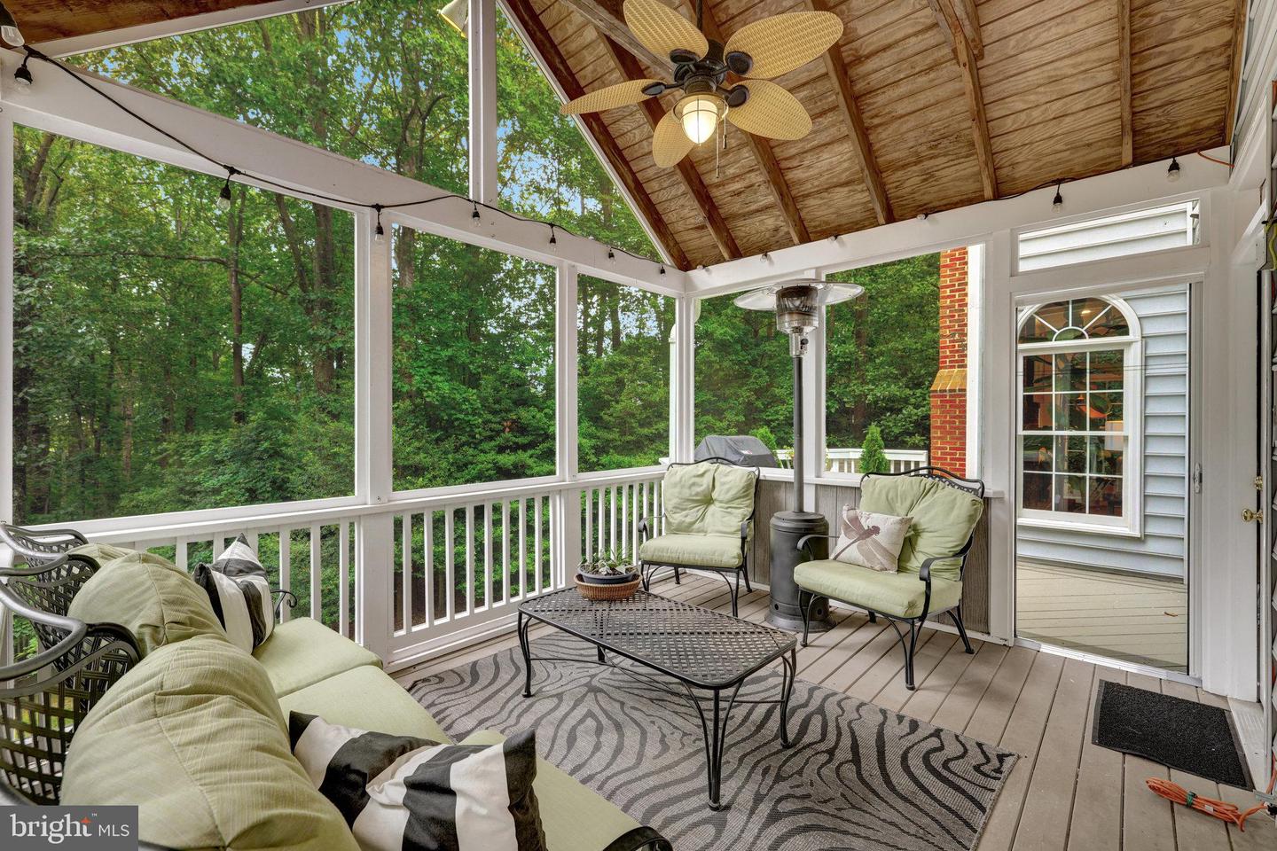 11412 GREEN MOOR, OAKTON, Virginia 22124, 4 Bedrooms Bedrooms, 15 Rooms Rooms,4 BathroomsBathrooms,Residential,For sale,11412 GREEN MOOR,VAFX2258676 MLS # VAFX2258676