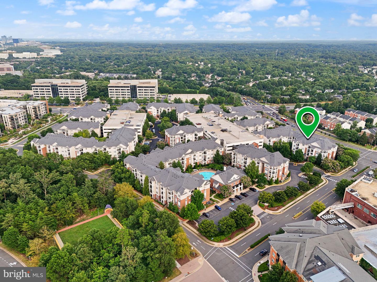 12905 CENTRE PARK CIR #412, HERNDON, Virginia 20171, 2 Bedrooms Bedrooms, ,2 BathroomsBathrooms,Residential,For sale,12905 CENTRE PARK CIR #412,VAFX2258682 MLS # VAFX2258682