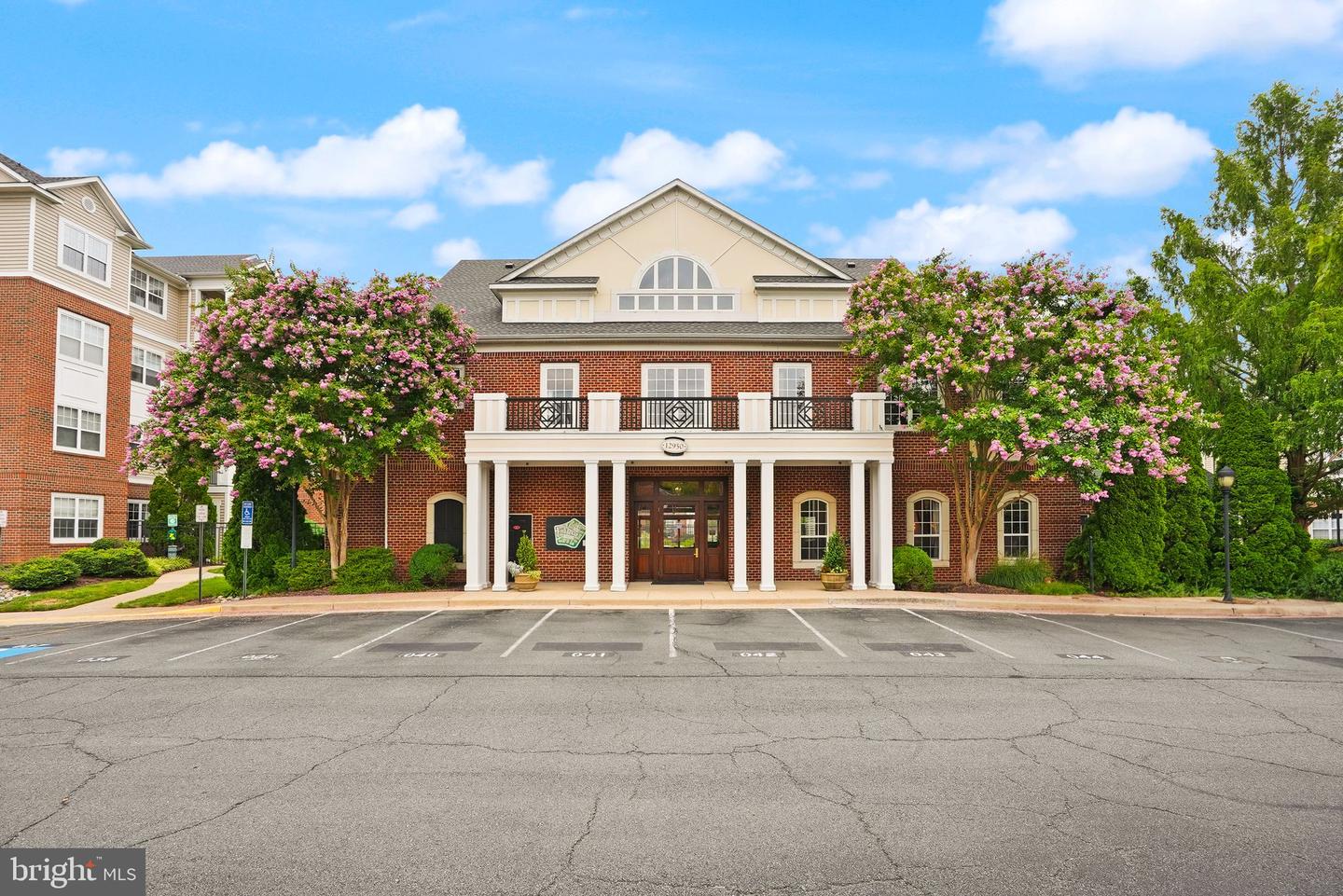 12905 CENTRE PARK CIR #412, HERNDON, Virginia 20171, 2 Bedrooms Bedrooms, ,2 BathroomsBathrooms,Residential,For sale,12905 CENTRE PARK CIR #412,VAFX2258682 MLS # VAFX2258682