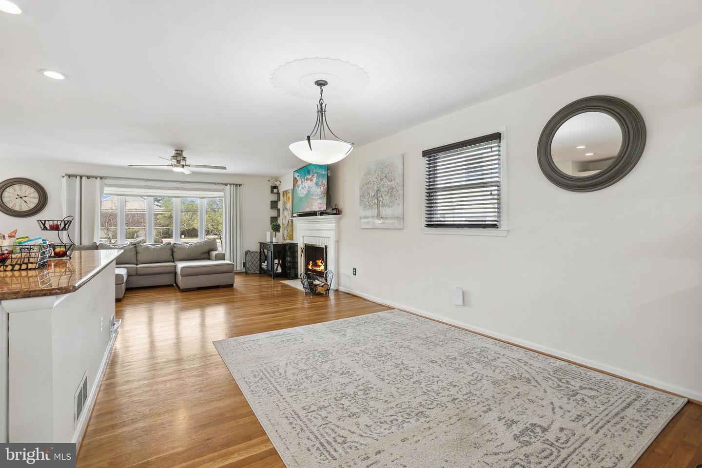 8305 FORT HUNT RD, ALEXANDRIA, Virginia 22308, 4 Bedrooms Bedrooms, ,3 BathroomsBathrooms,Residential,For sale,8305 FORT HUNT RD,VAFX2258700 MLS # VAFX2258700