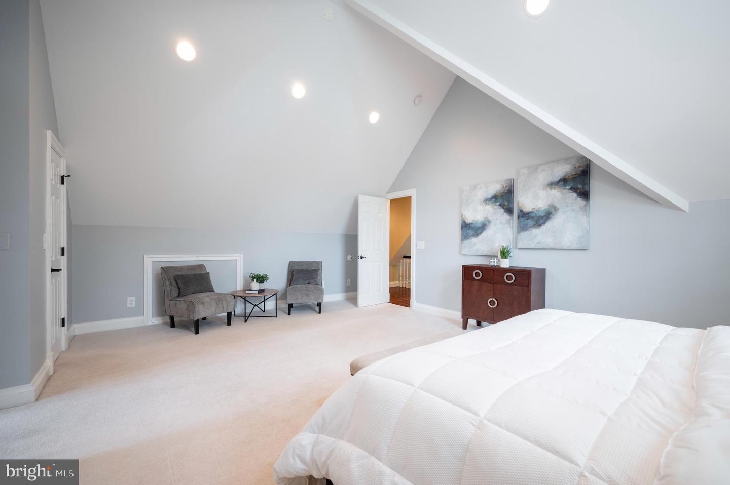 116 N EARLEY ST, ALEXANDRIA, Virginia 22304, 4 Bedrooms Bedrooms, 14 Rooms Rooms,3 BathroomsBathrooms,Residential,For sale,116 N EARLEY ST,VAAX2048096 MLS # VAAX2048096