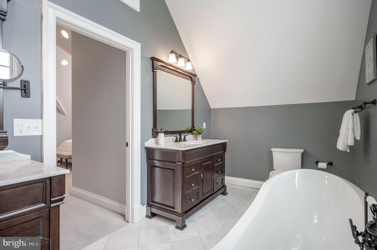 116 N EARLEY ST, ALEXANDRIA, Virginia 22304, 4 Bedrooms Bedrooms, 14 Rooms Rooms,3 BathroomsBathrooms,Residential,For sale,116 N EARLEY ST,VAAX2048096 MLS # VAAX2048096