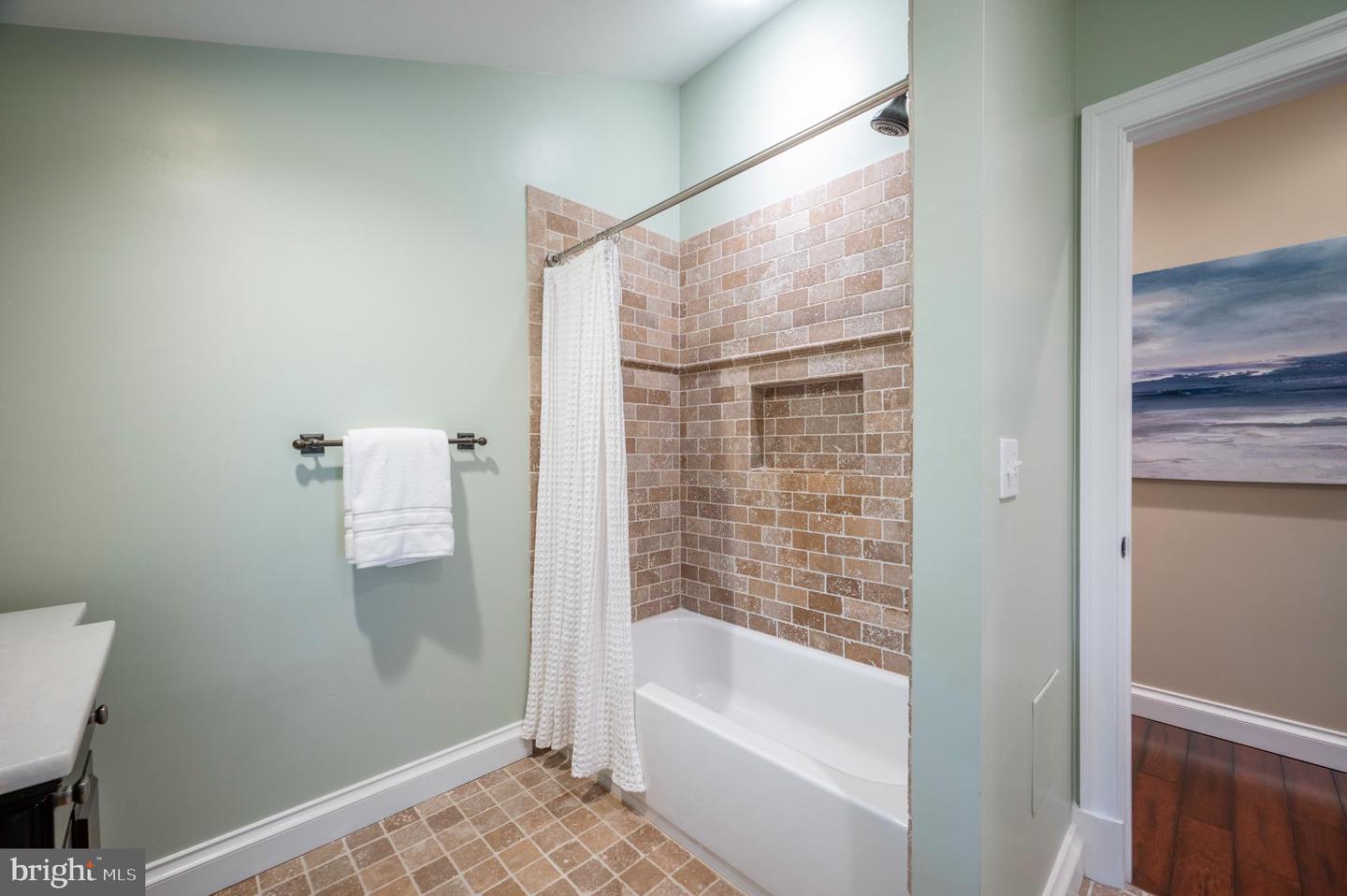 116 N EARLEY ST, ALEXANDRIA, Virginia 22304, 4 Bedrooms Bedrooms, 14 Rooms Rooms,3 BathroomsBathrooms,Residential,For sale,116 N EARLEY ST,VAAX2048096 MLS # VAAX2048096