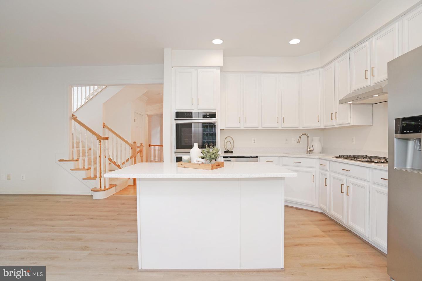 12451 ROSE PATH CIR, FAIRFAX, Virginia 22033, 3 Bedrooms Bedrooms, ,2 BathroomsBathrooms,Residential,For sale,12451 ROSE PATH CIR,VAFX2258894 MLS # VAFX2258894