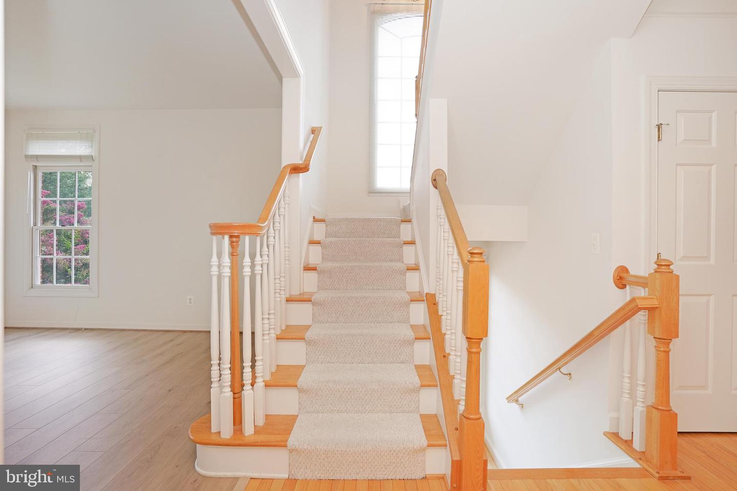 12451 ROSE PATH CIR, FAIRFAX, Virginia 22033, 3 Bedrooms Bedrooms, ,2 BathroomsBathrooms,Residential,For sale,12451 ROSE PATH CIR,VAFX2258894 MLS # VAFX2258894