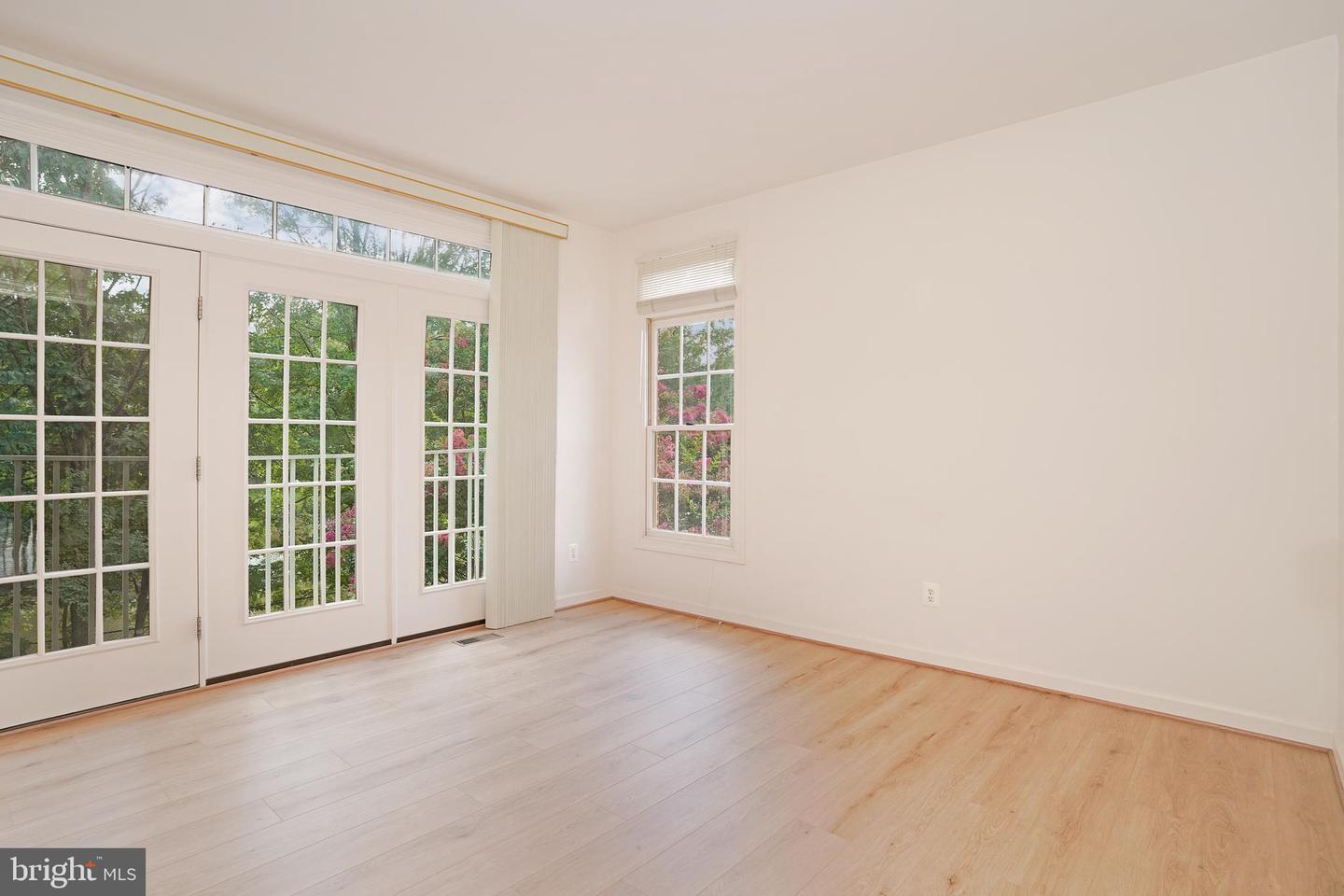 12451 ROSE PATH CIR, FAIRFAX, Virginia 22033, 3 Bedrooms Bedrooms, ,2 BathroomsBathrooms,Residential,For sale,12451 ROSE PATH CIR,VAFX2258894 MLS # VAFX2258894