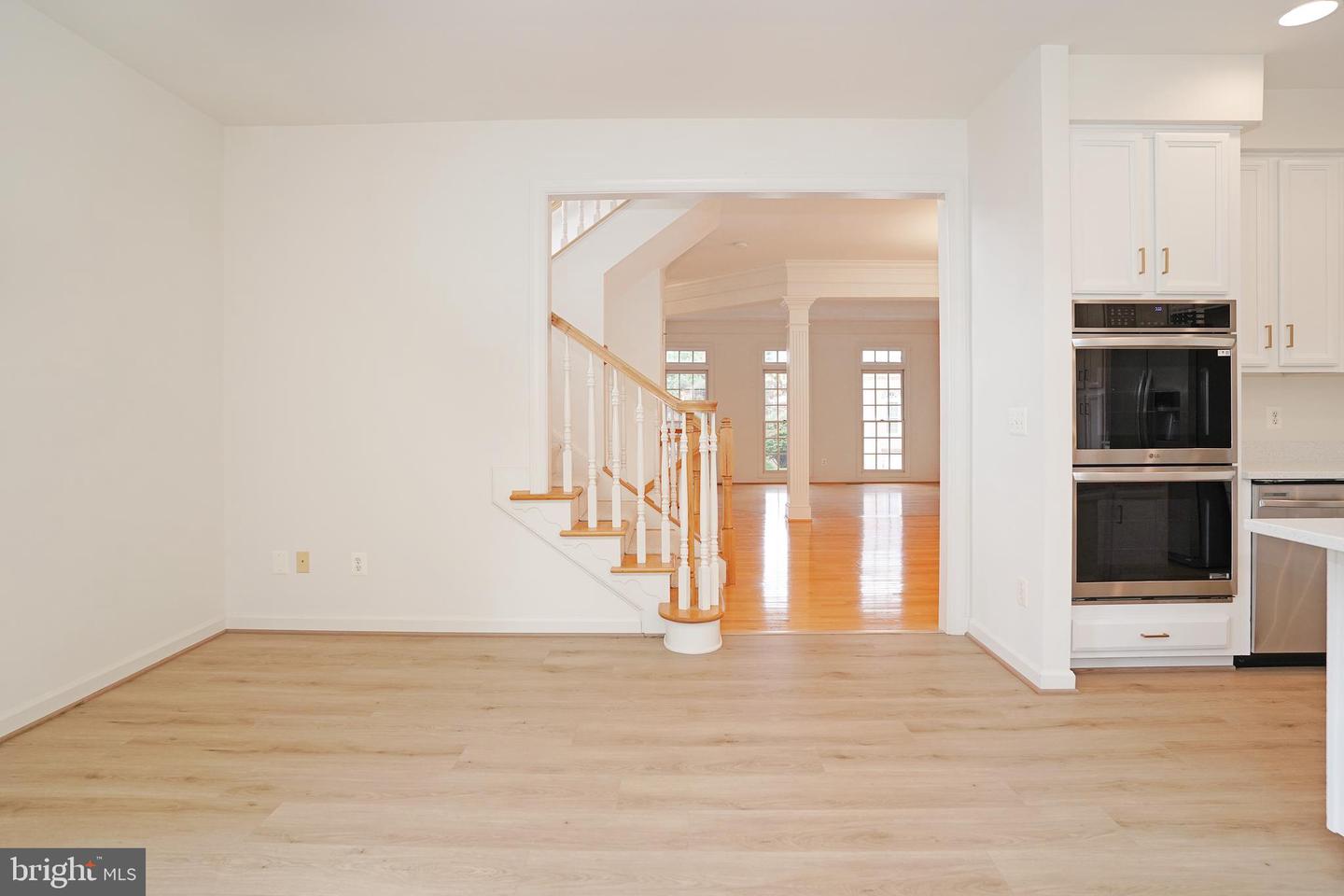12451 ROSE PATH CIR, FAIRFAX, Virginia 22033, 3 Bedrooms Bedrooms, ,2 BathroomsBathrooms,Residential,For sale,12451 ROSE PATH CIR,VAFX2258894 MLS # VAFX2258894