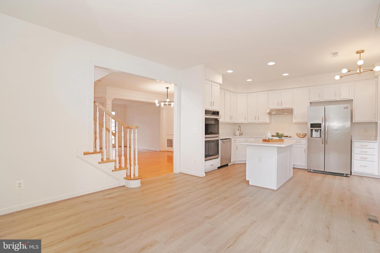 12451 ROSE PATH CIR, FAIRFAX, Virginia 22033, 3 Bedrooms Bedrooms, ,2 BathroomsBathrooms,Residential,For sale,12451 ROSE PATH CIR,VAFX2258894 MLS # VAFX2258894