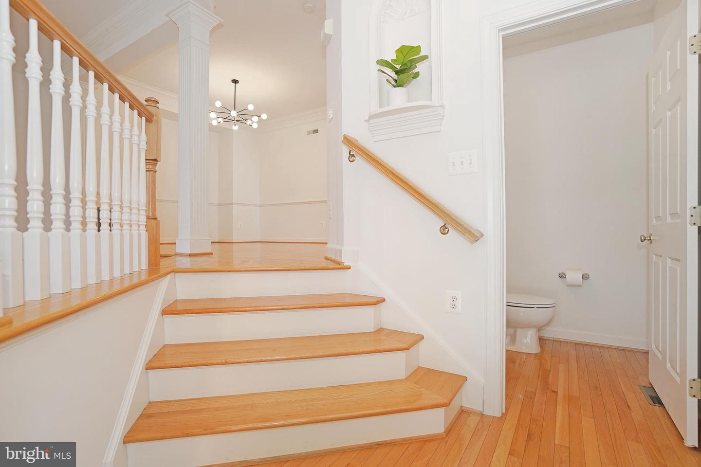 12451 ROSE PATH CIR, FAIRFAX, Virginia 22033, 3 Bedrooms Bedrooms, ,2 BathroomsBathrooms,Residential,For sale,12451 ROSE PATH CIR,VAFX2258894 MLS # VAFX2258894