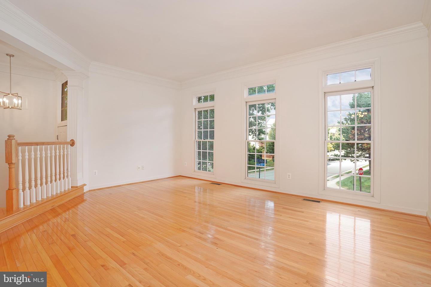 12451 ROSE PATH CIR, FAIRFAX, Virginia 22033, 3 Bedrooms Bedrooms, ,2 BathroomsBathrooms,Residential,For sale,12451 ROSE PATH CIR,VAFX2258894 MLS # VAFX2258894
