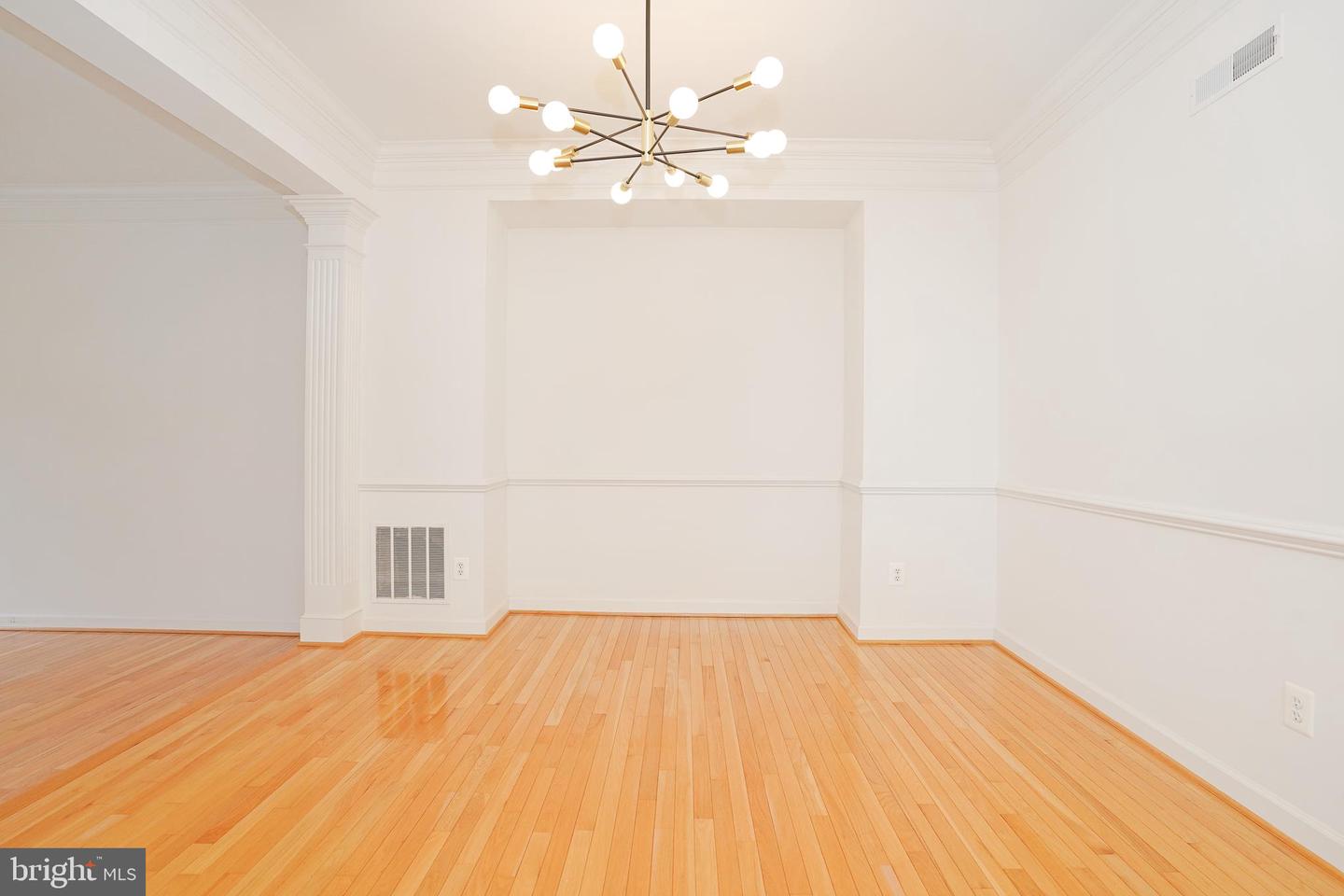 12451 ROSE PATH CIR, FAIRFAX, Virginia 22033, 3 Bedrooms Bedrooms, ,2 BathroomsBathrooms,Residential,For sale,12451 ROSE PATH CIR,VAFX2258894 MLS # VAFX2258894