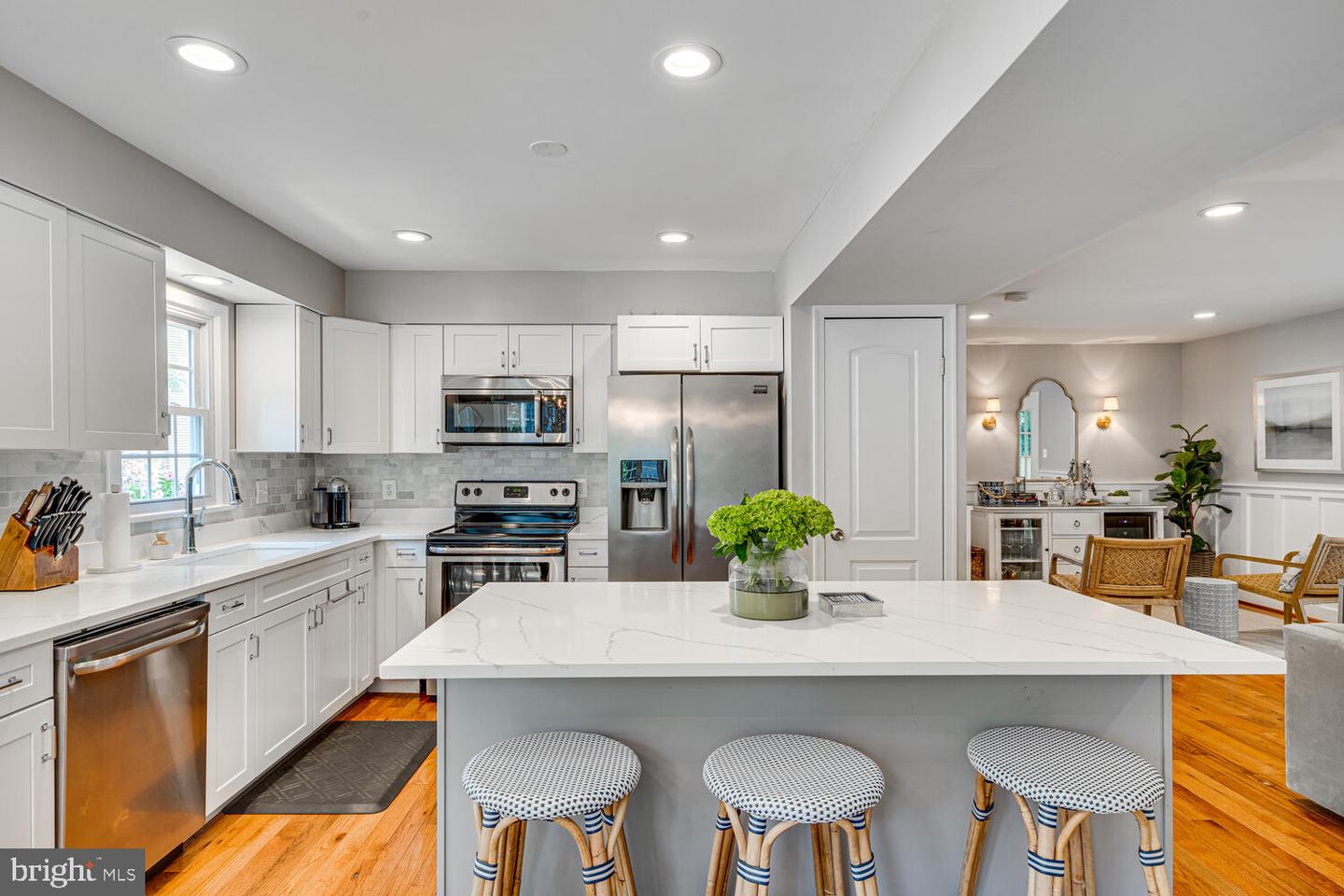 2091 COBBLESTONE LN, RESTON, Virginia 20191, 4 Bedrooms Bedrooms, ,3 BathroomsBathrooms,Residential,For sale,2091 COBBLESTONE LN,VAFX2258896 MLS # VAFX2258896