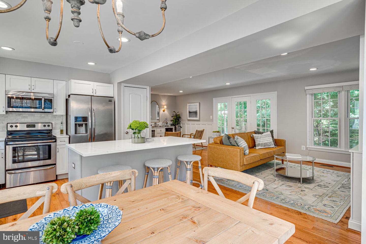 2091 COBBLESTONE LN, RESTON, Virginia 20191, 4 Bedrooms Bedrooms, ,3 BathroomsBathrooms,Residential,For sale,2091 COBBLESTONE LN,VAFX2258896 MLS # VAFX2258896