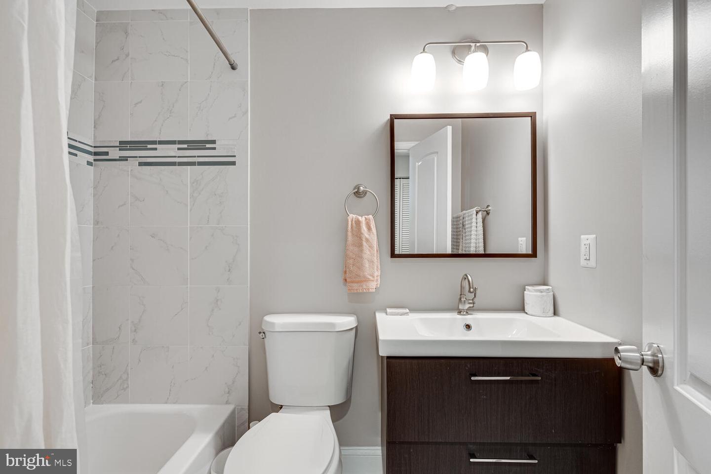 2091 COBBLESTONE LN, RESTON, Virginia 20191, 4 Bedrooms Bedrooms, ,3 BathroomsBathrooms,Residential,For sale,2091 COBBLESTONE LN,VAFX2258896 MLS # VAFX2258896