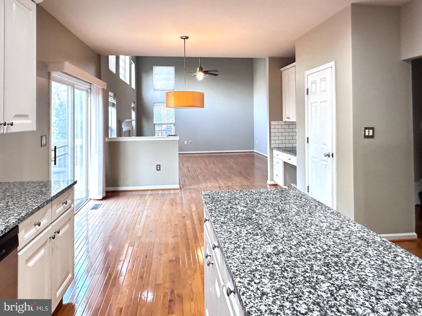 13103 BIGLEAF MAPLE CT, GAINESVILLE, Virginia 20155, 5 Bedrooms Bedrooms, 20 Rooms Rooms,3 BathroomsBathrooms,Residential,For sale,13103 BIGLEAF MAPLE CT,VAPW2100534 MLS # VAPW2100534