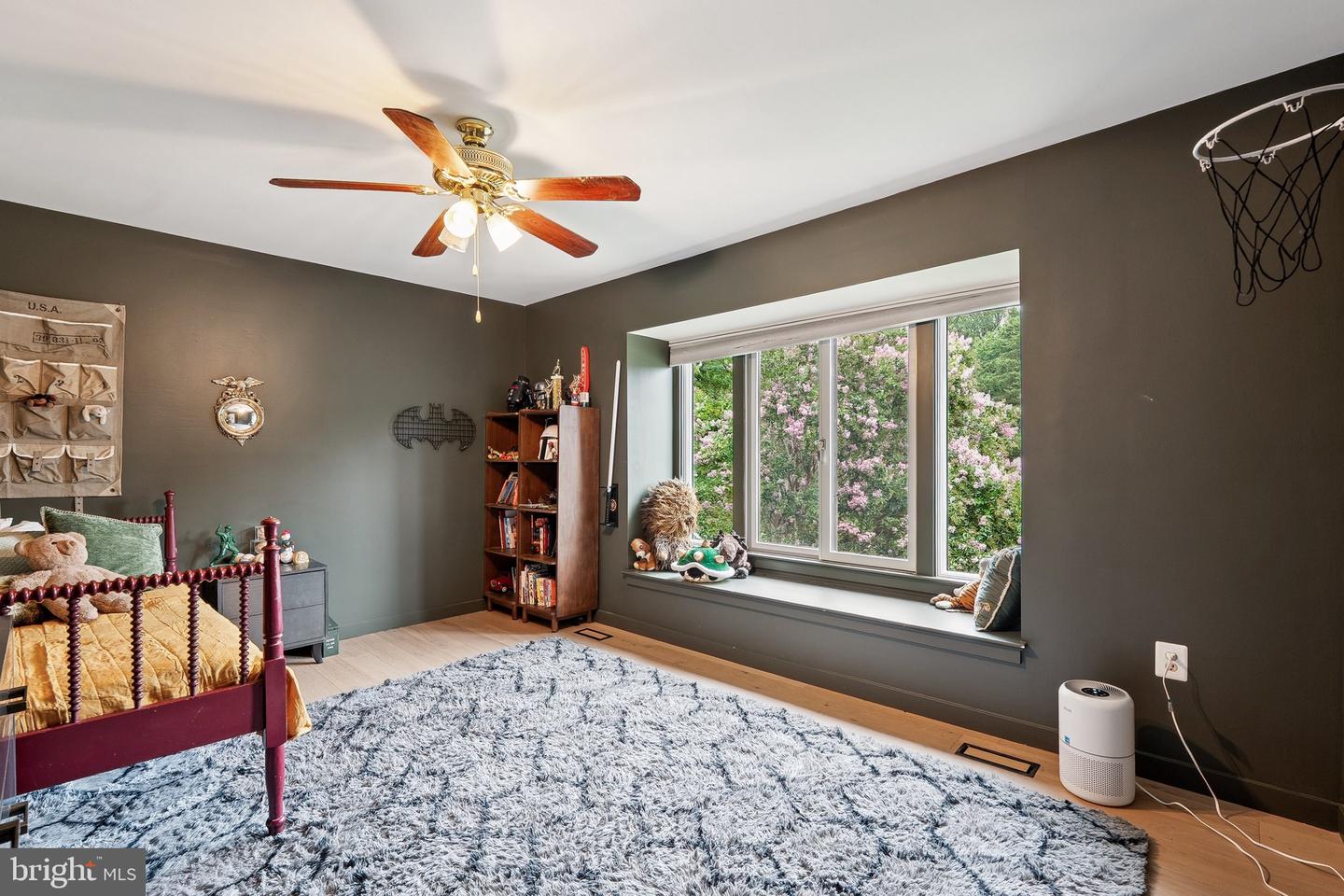 1416 WOLFTRAP RUN RD, VIENNA, Virginia 22182, 4 Bedrooms Bedrooms, 14 Rooms Rooms,3 BathroomsBathrooms,Residential,For sale,1416 WOLFTRAP RUN RD,VAFX2258970 MLS # VAFX2258970
