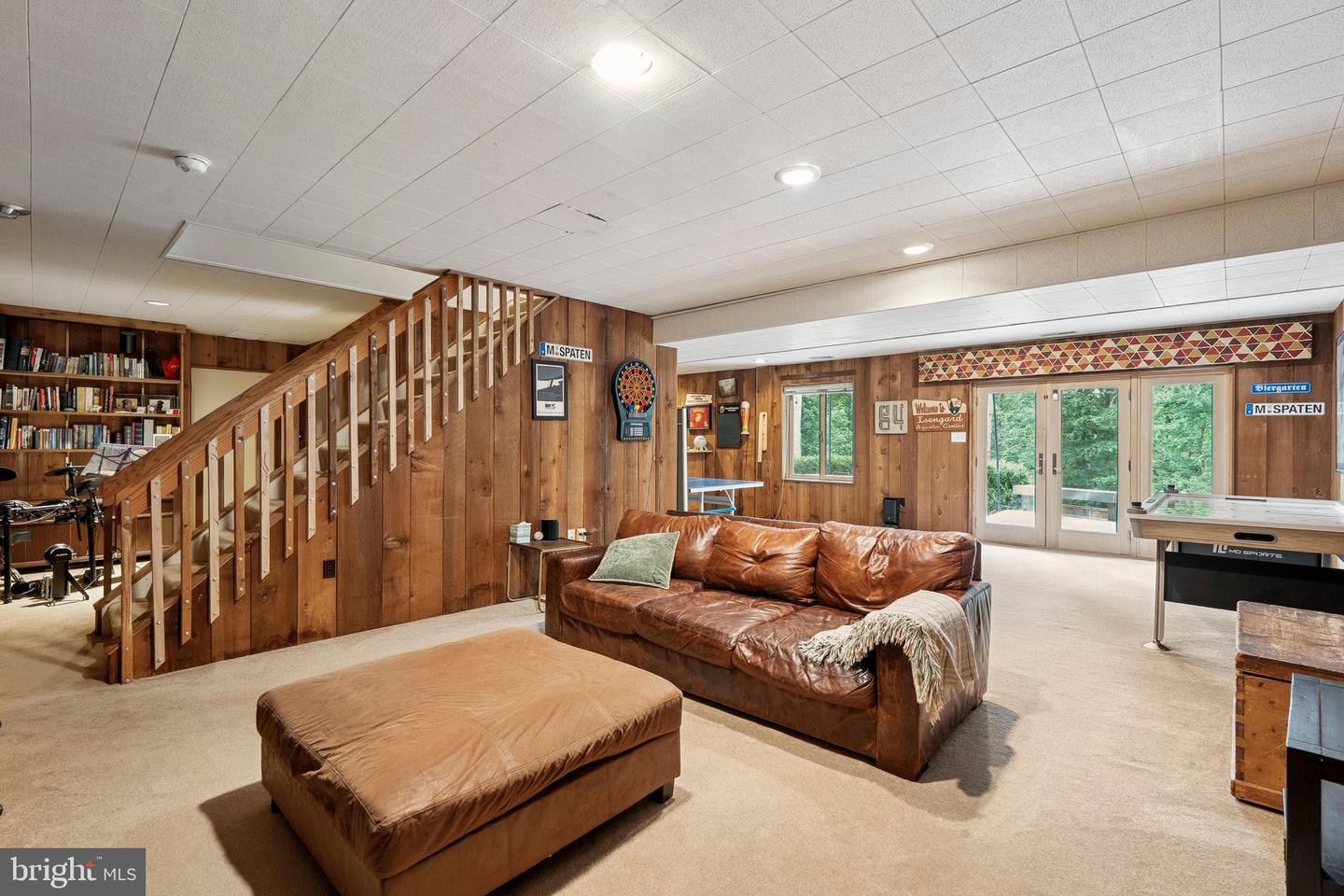 1416 WOLFTRAP RUN RD, VIENNA, Virginia 22182, 4 Bedrooms Bedrooms, 14 Rooms Rooms,3 BathroomsBathrooms,Residential,For sale,1416 WOLFTRAP RUN RD,VAFX2258970 MLS # VAFX2258970