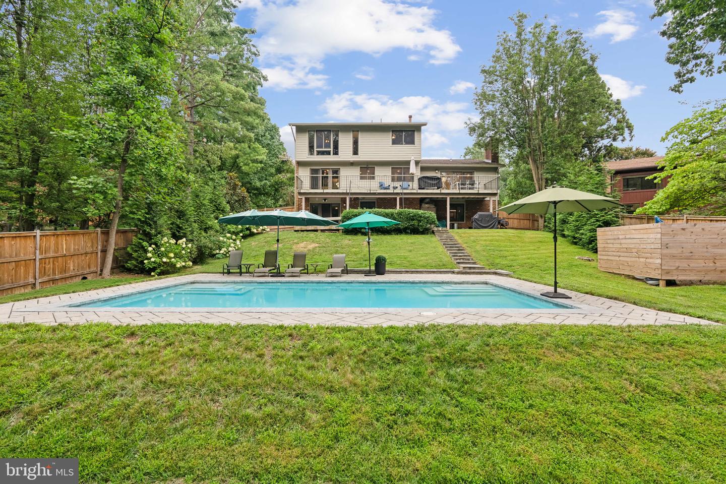 1416 WOLFTRAP RUN RD, VIENNA, Virginia 22182, 4 Bedrooms Bedrooms, 14 Rooms Rooms,3 BathroomsBathrooms,Residential,For sale,1416 WOLFTRAP RUN RD,VAFX2258970 MLS # VAFX2258970