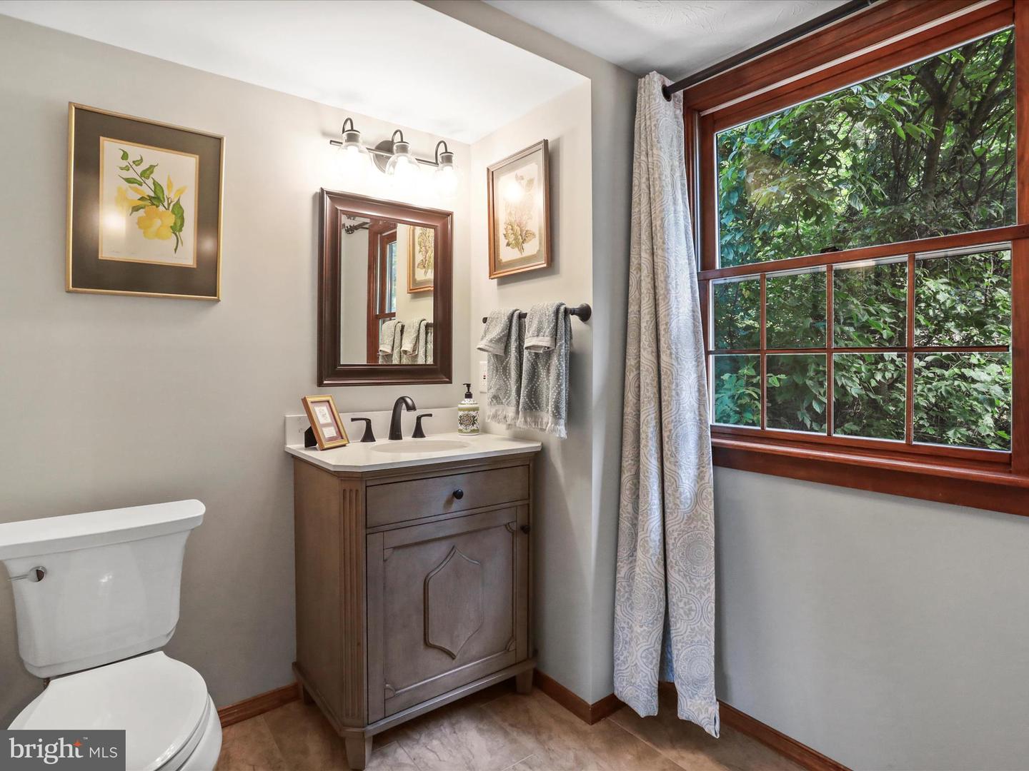 SHENANDOAH, Virginia 22849, 3 Bedrooms Bedrooms, ,5 BathroomsBathrooms,Residential,For sale,VAPA2005222 MLS # VAPA2005222