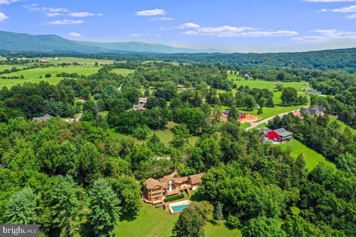 SHENANDOAH, Virginia 22849, 3 Bedrooms Bedrooms, ,5 BathroomsBathrooms,Residential,For sale,VAPA2005222 MLS # VAPA2005222