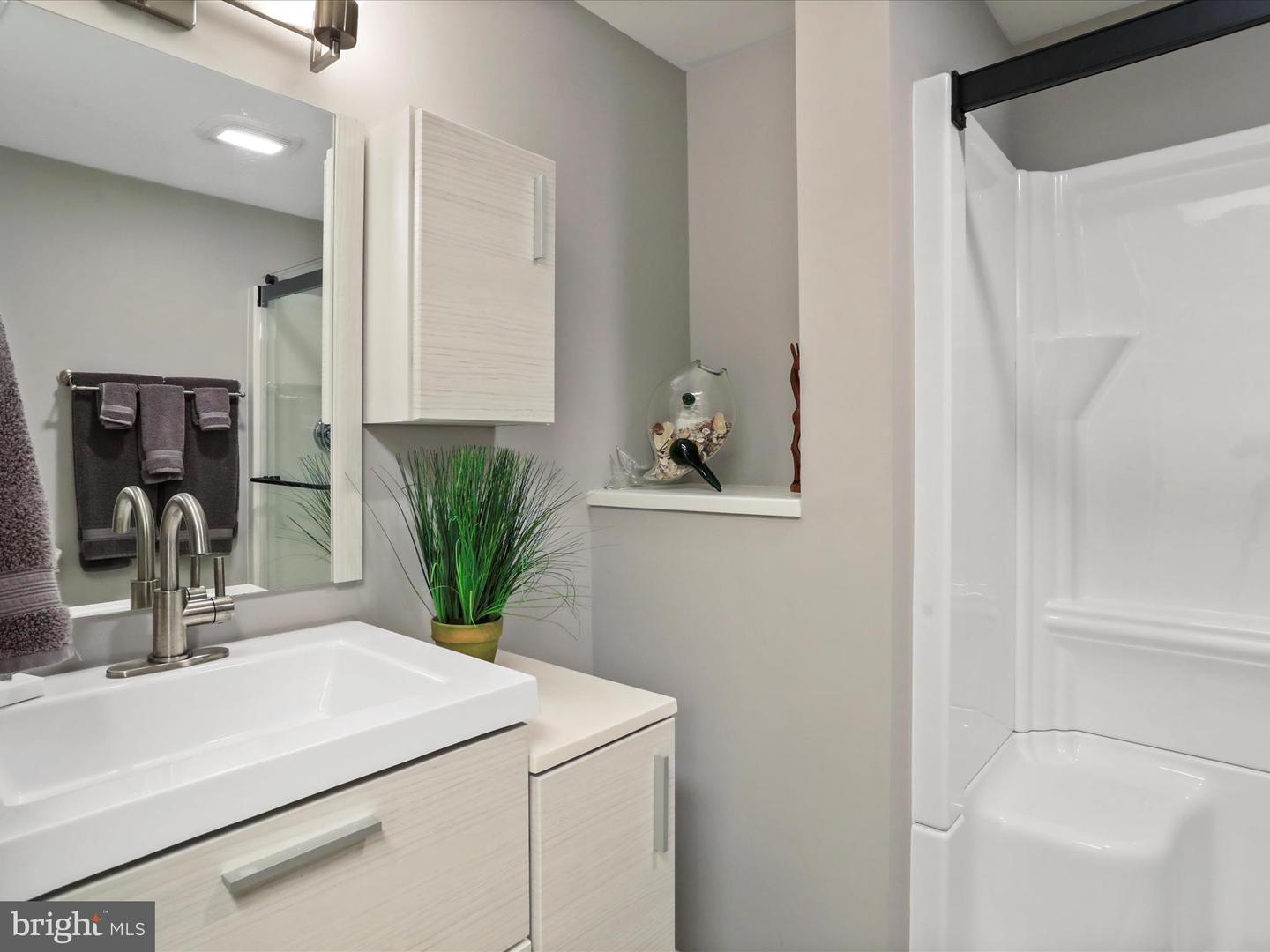SHENANDOAH, Virginia 22849, 3 Bedrooms Bedrooms, ,5 BathroomsBathrooms,Residential,For sale,VAPA2005222 MLS # VAPA2005222