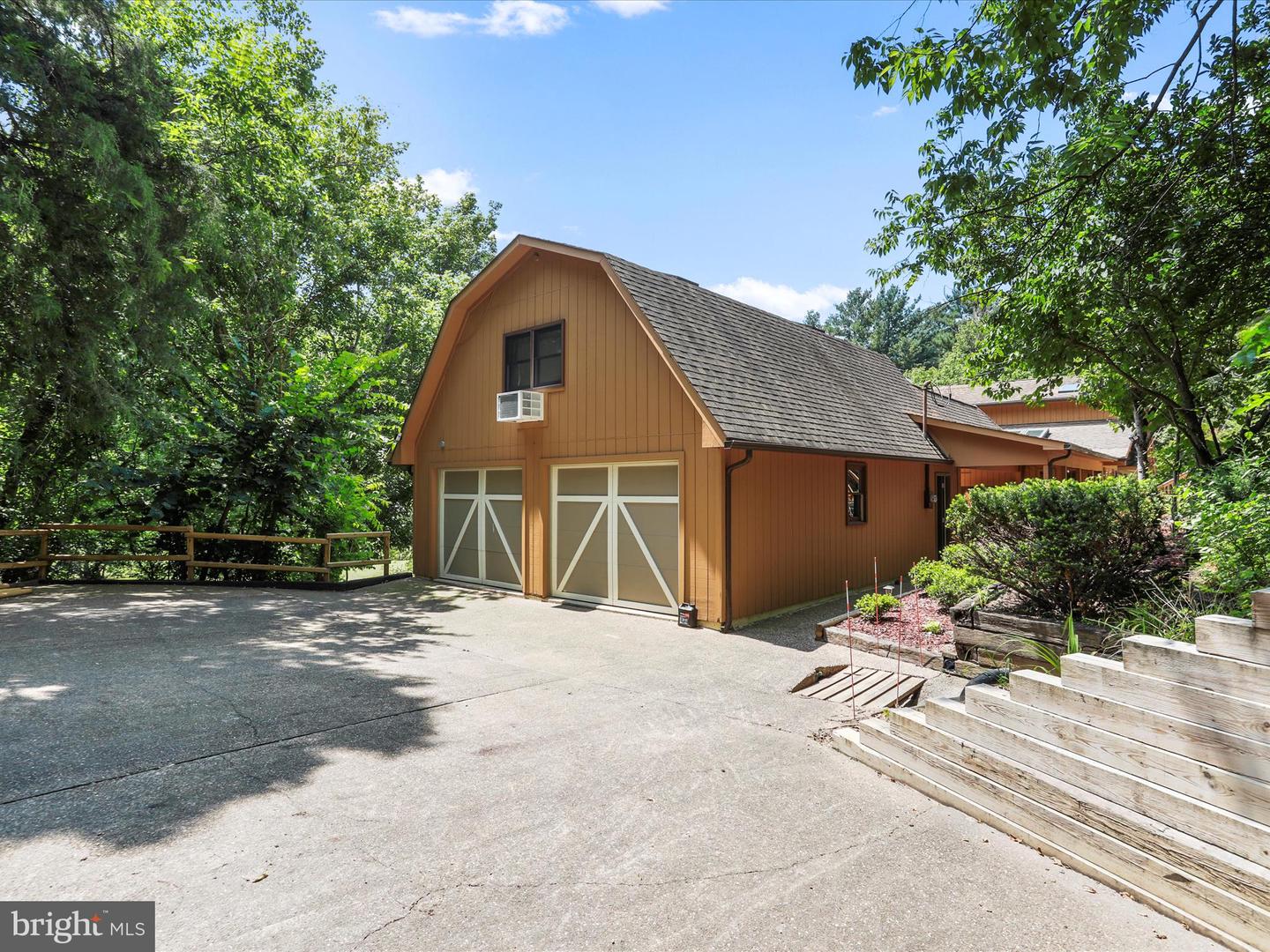 SHENANDOAH, Virginia 22849, 3 Bedrooms Bedrooms, ,5 BathroomsBathrooms,Residential,For sale,VAPA2005222 MLS # VAPA2005222