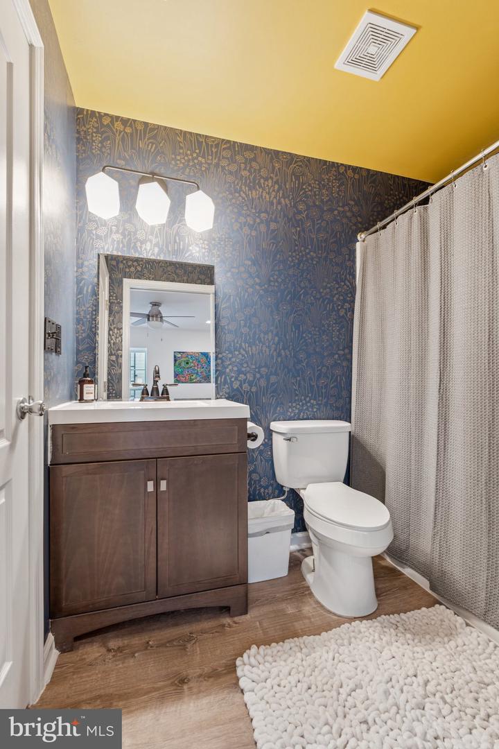 991 COASTAL AVE, STAFFORD, Virginia 22554, 5 Bedrooms Bedrooms, ,3 BathroomsBathrooms,Residential,For sale,991 COASTAL AVE,VAST2041402 MLS # VAST2041402